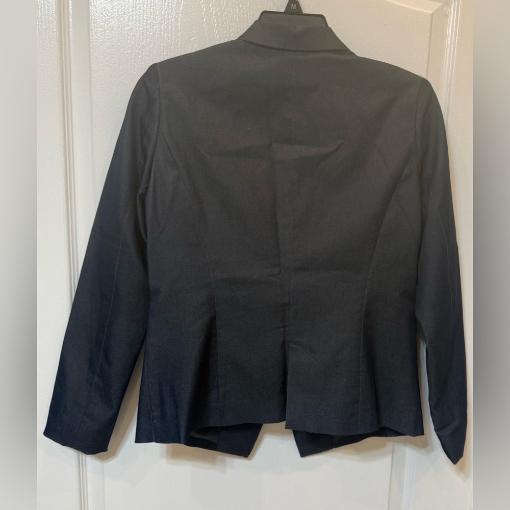 Attention :Women Set 2 PC Blazer & Pant size :4”Gray Color . Almost new - Picture 7 of 11